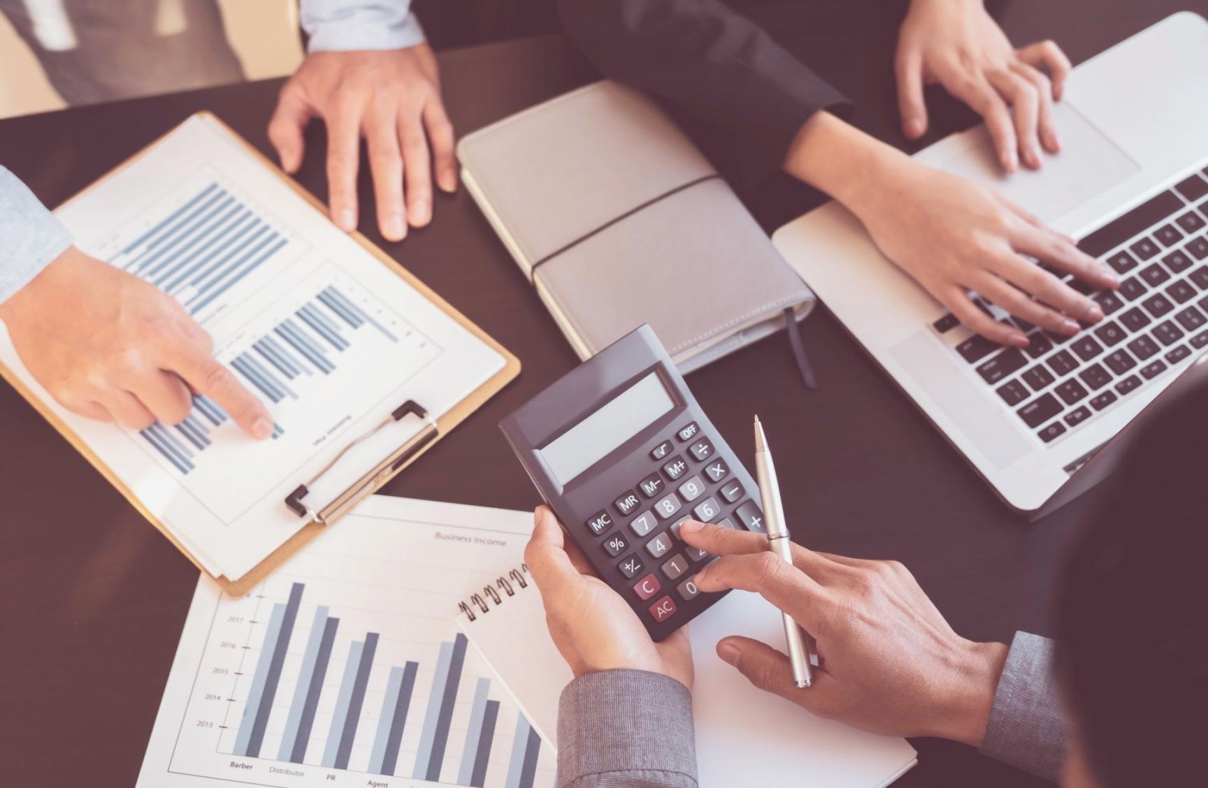 Modèle financier pour une startup tech en phase d'amorçage